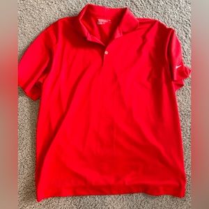 Men’s Nike dri-fit golf tee